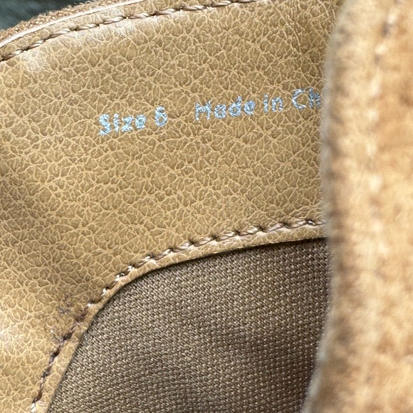 DV by Dolce Vita Brown Suede Ankle Booties 6 - Picture 8 of 8